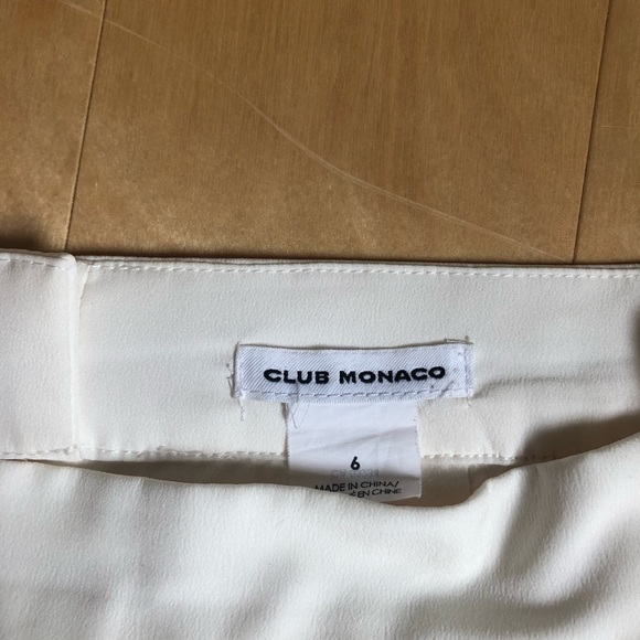 Club Monaco Fidelma feather skirt - Picture 5 of 6